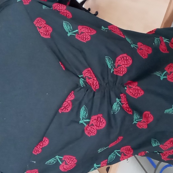 Necessary Evil dress - Picture 3 of 7